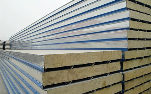 復(fù)合夾芯板的優(yōu)點(diǎn)有哪些體現(xiàn)？