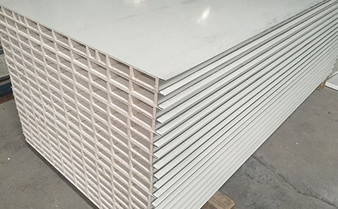 橫裝墻面夾芯板的優(yōu)點(diǎn)有哪些？