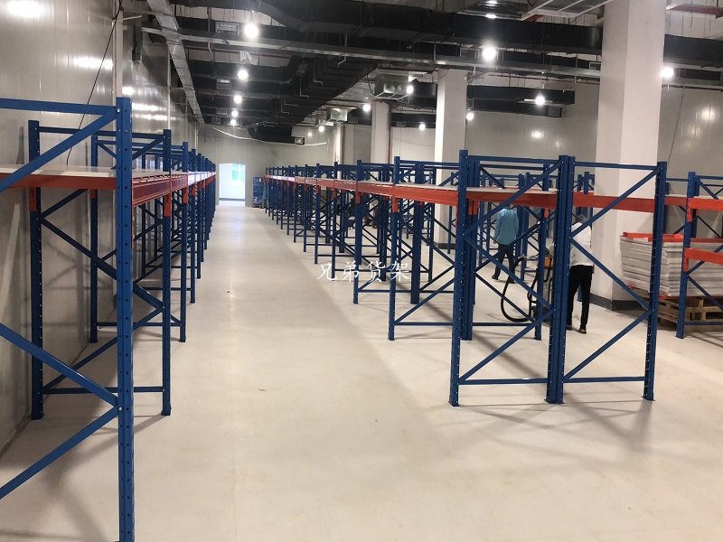 深圳倉(cāng)儲(chǔ)貨架定制